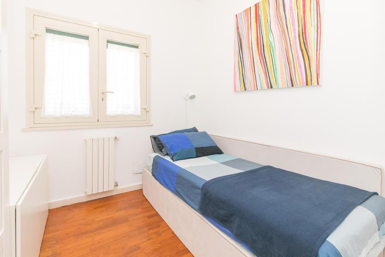 Fronte Spiaggia Zoe Villa Augusta Luaran gambar