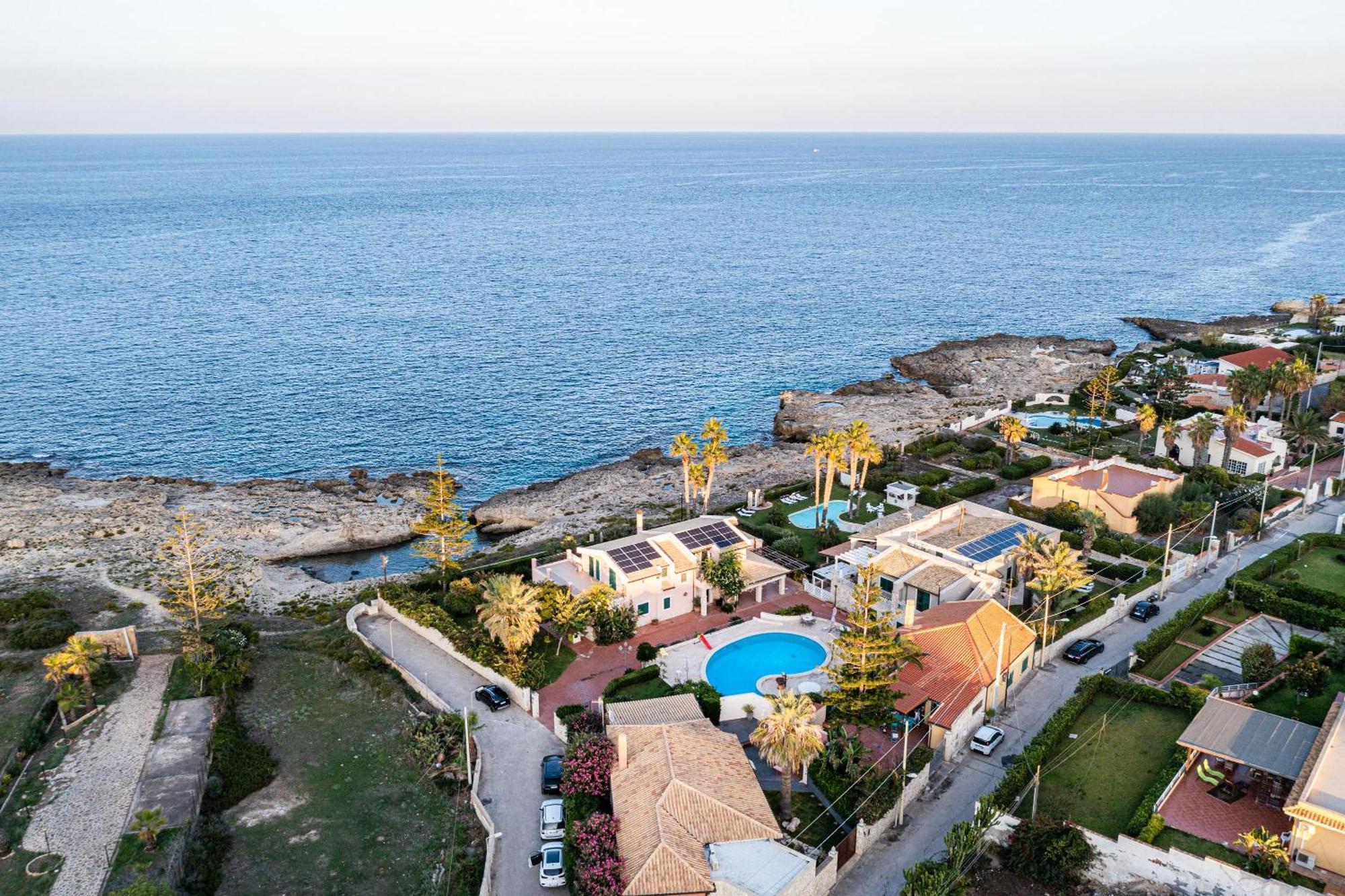 Fronte Spiaggia Zoe Villa Augusta Luaran gambar