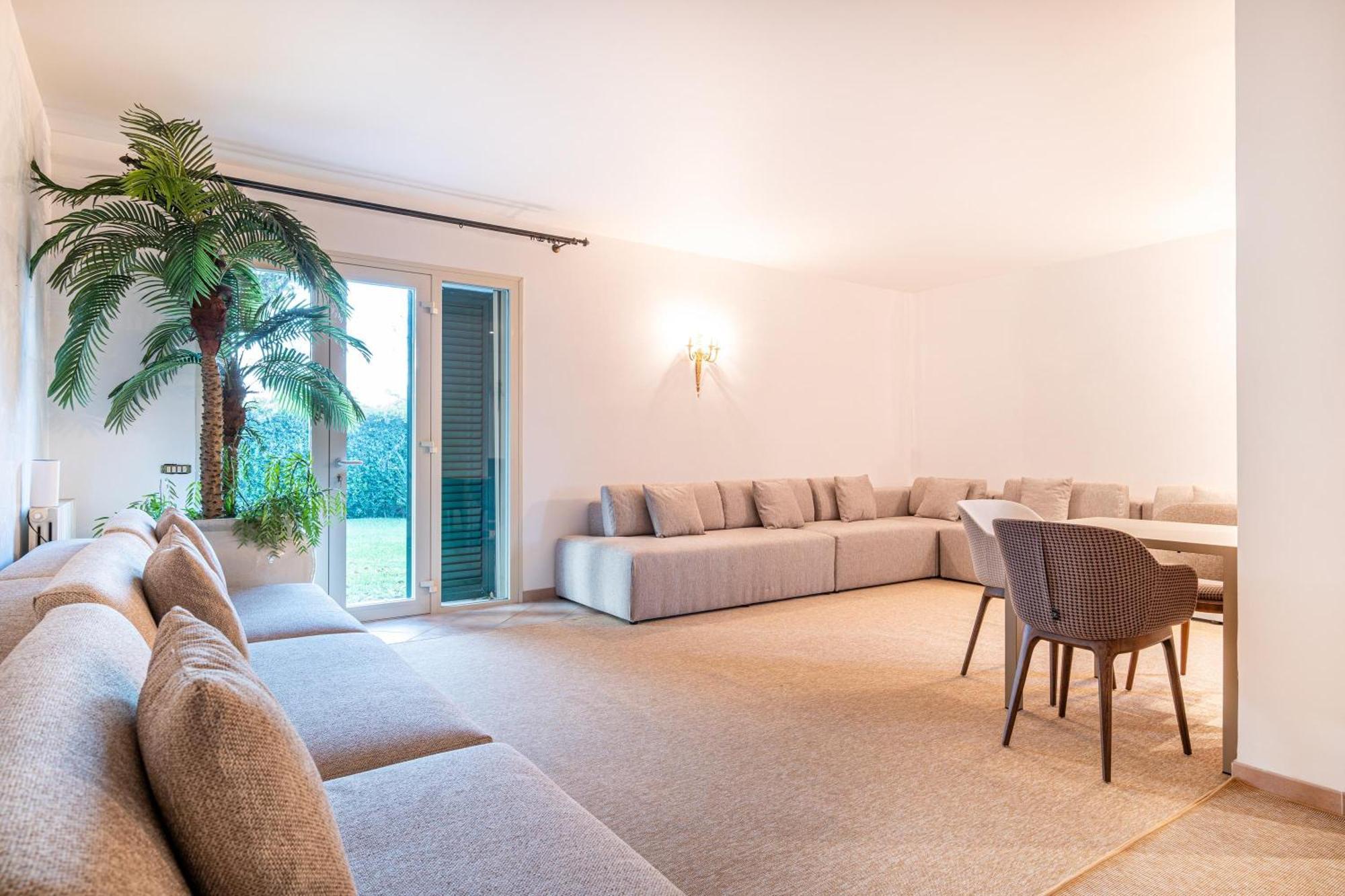 Fronte Spiaggia Zoe Villa Augusta Luaran gambar